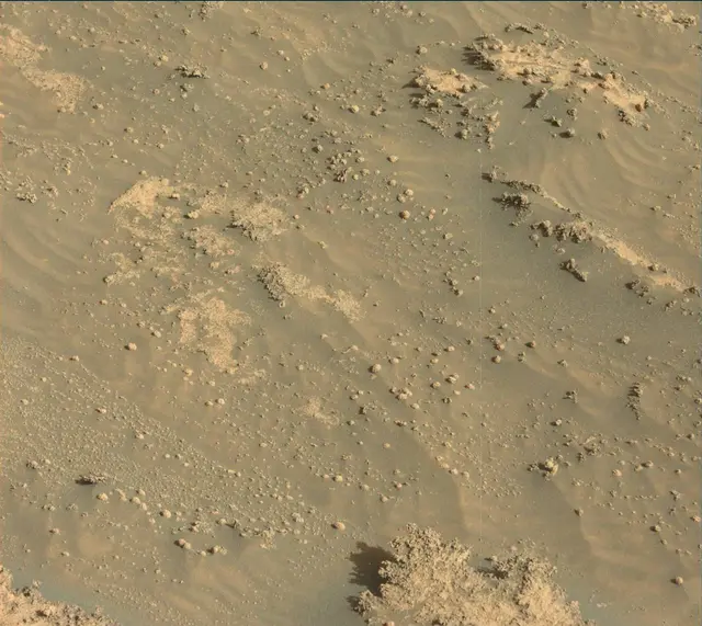 Sol 3571: Mast Camera (Mastcam)