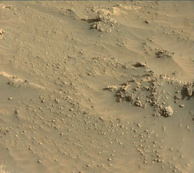 Sol 3571: Mast Camera (Mastcam)