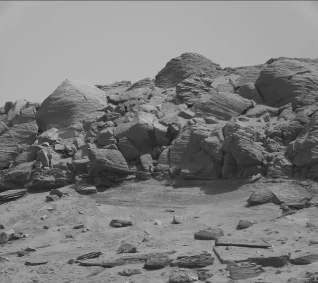Sol 3571: Mast Camera (Mastcam)