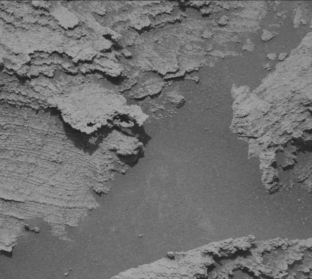 Sol 3571: Mast Camera (Mastcam)