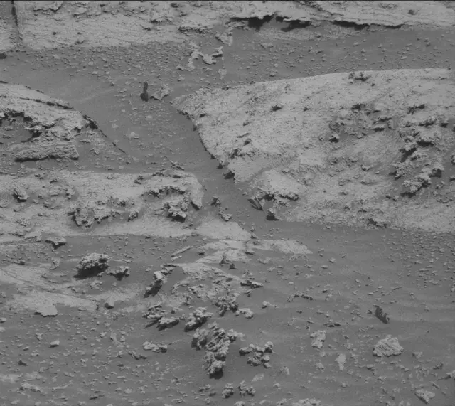 Sol 3571: Mast Camera (Mastcam)