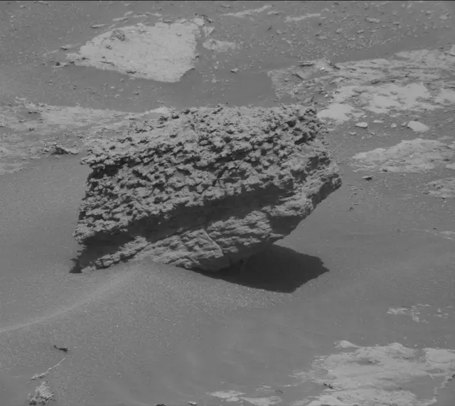 Sol 3571: Mast Camera (Mastcam)