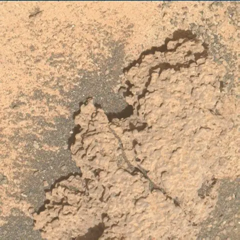 Sol 3571: Mars Hand Lens Imager (MAHLI)