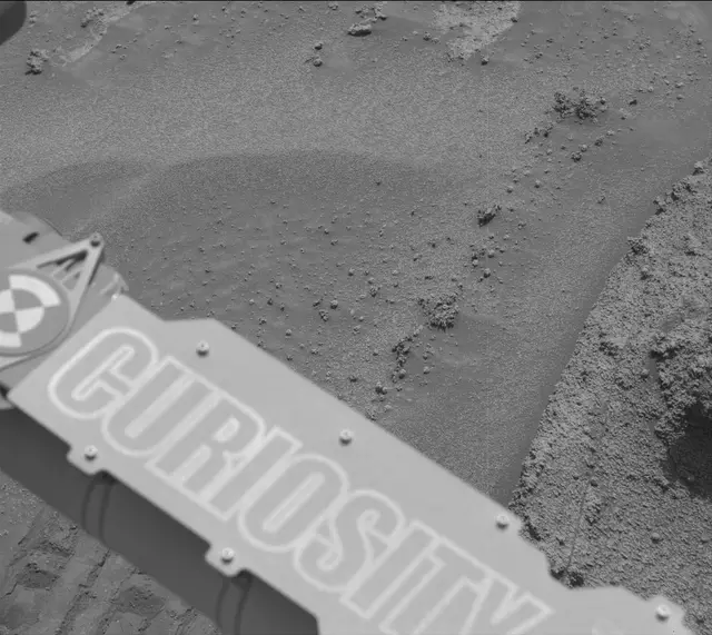 Sol 3572: Mast Camera (Mastcam)
