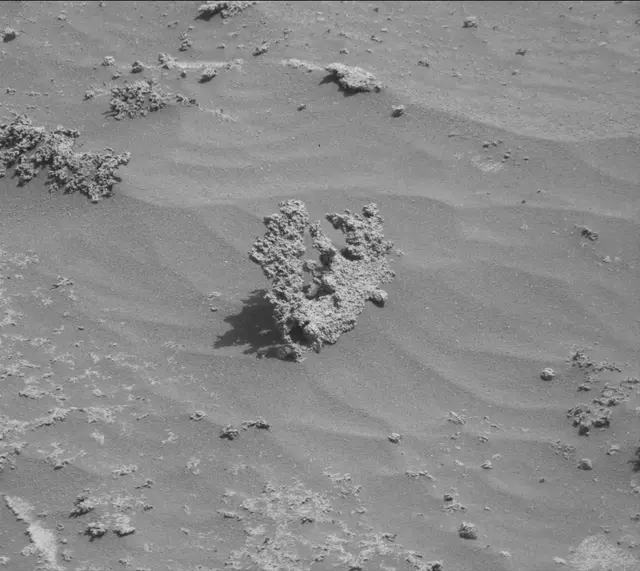 Sol 3572: Mast Camera (Mastcam)