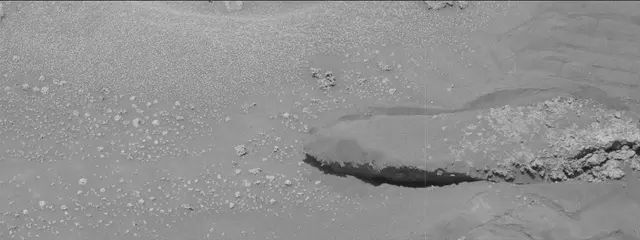 Sol 3573: Mast Camera (Mastcam)
