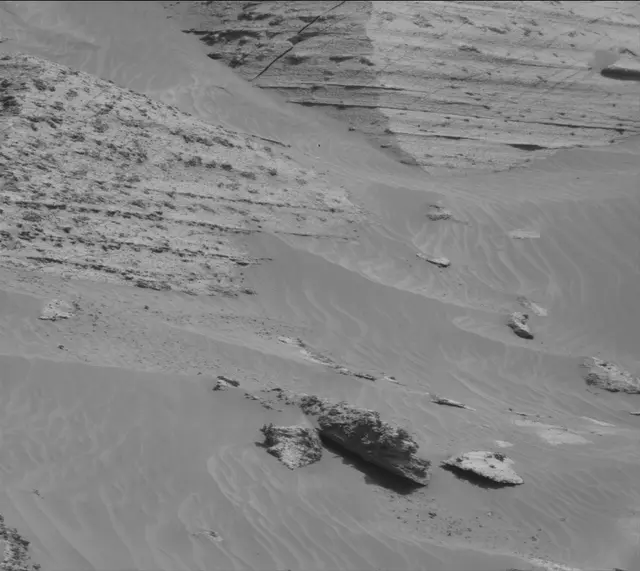 Sol 3573: Mast Camera (Mastcam)