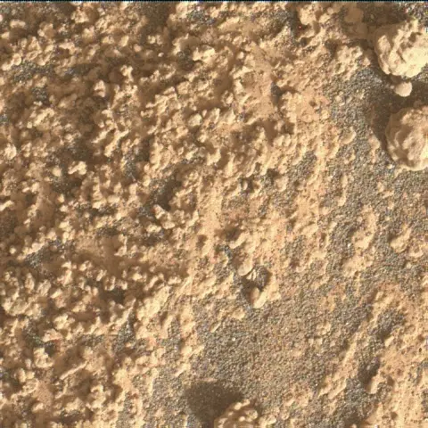 Sol 3573: Mars Hand Lens Imager (MAHLI)