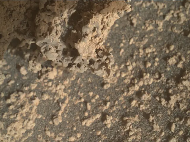 Sol 3573: Mars Hand Lens Imager (MAHLI)