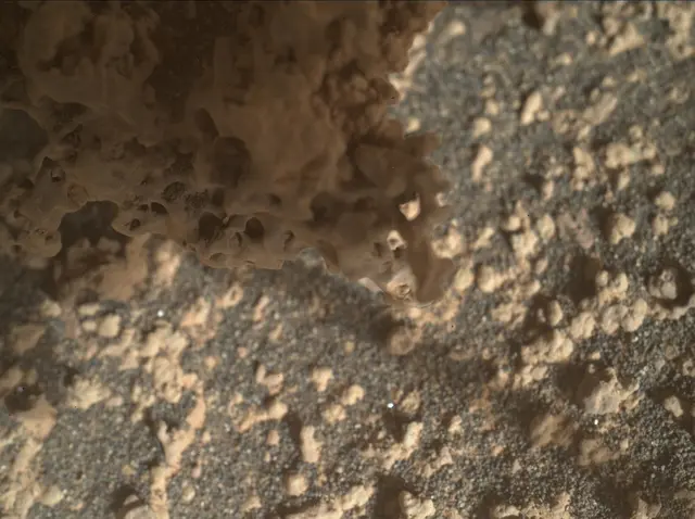 Sol 3573: Mars Hand Lens Imager (MAHLI)