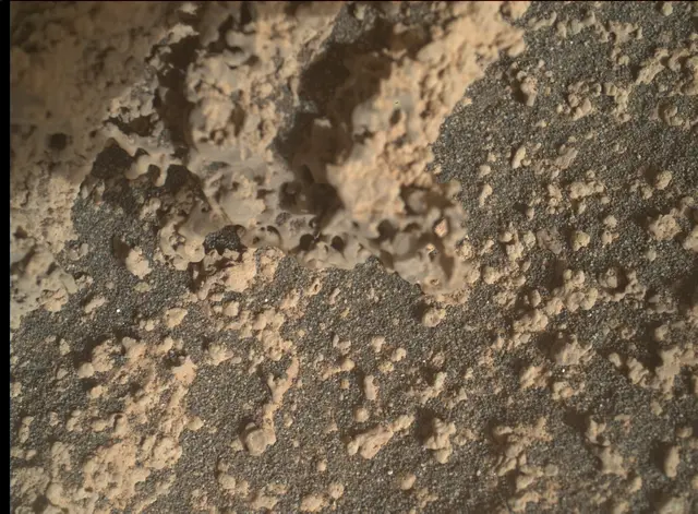 Sol 3573: Mars Hand Lens Imager (MAHLI)