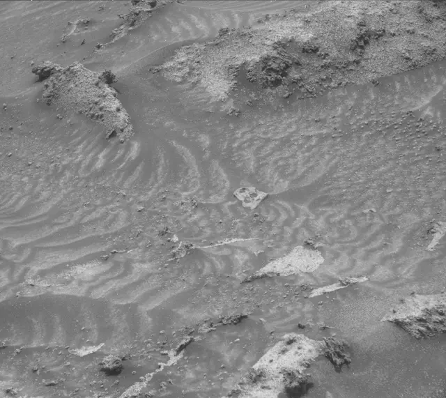Sol 3574: Mast Camera (Mastcam)