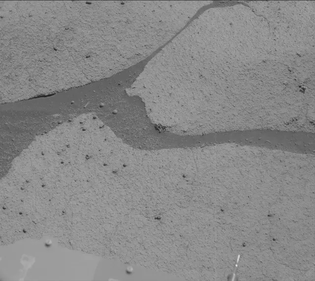 Sol 3574: Mast Camera (Mastcam)