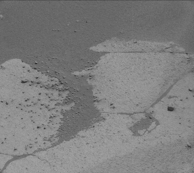Sol 3574: Mast Camera (Mastcam)