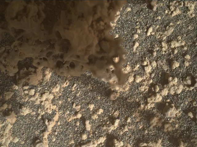 Sol 3574: Mars Hand Lens Imager (MAHLI)