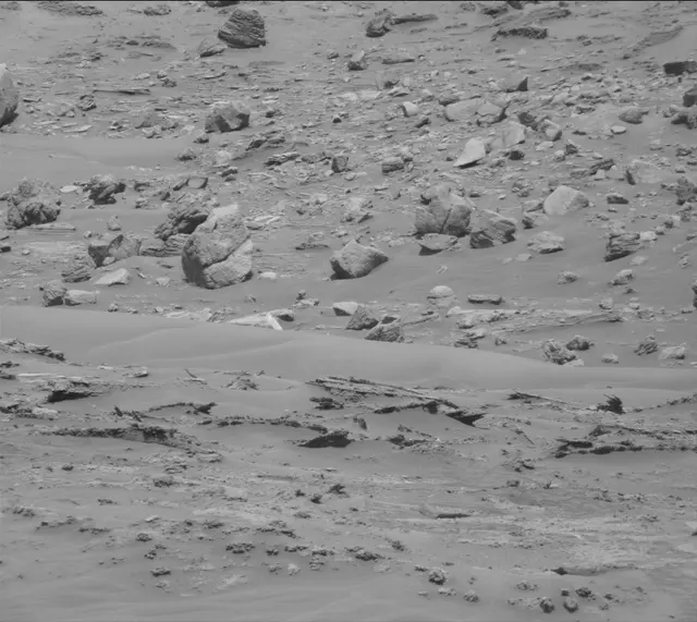 Sol 3575: Mast Camera (Mastcam)