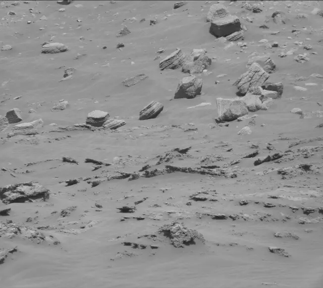 Sol 3575: Mast Camera (Mastcam)