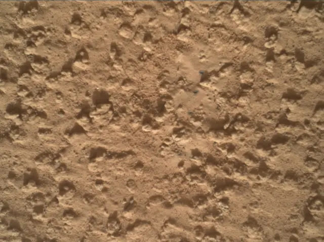 Sol 3575: Mars Hand Lens Imager (MAHLI)
