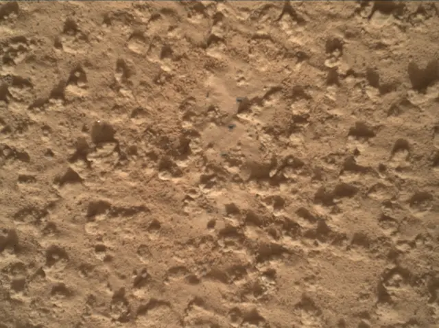 Sol 3575: Mars Hand Lens Imager (MAHLI)