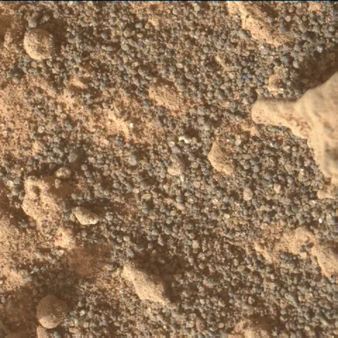 Sol 3575: Mars Hand Lens Imager (MAHLI)