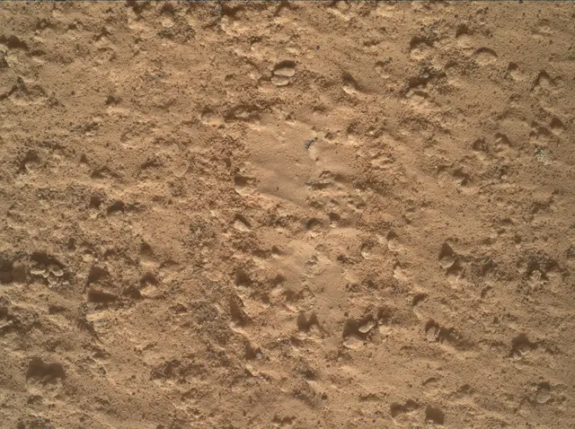 Sol 3578: Mars Hand Lens Imager (MAHLI)