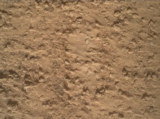 Sol 3578: Mars Hand Lens Imager (MAHLI)