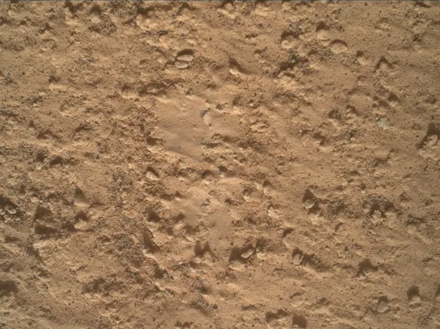 Sol 3578: Mars Hand Lens Imager (MAHLI)