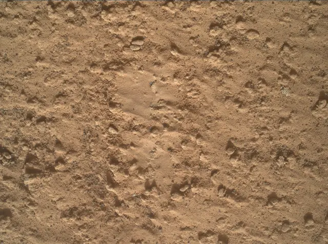 Sol 3578: Mars Hand Lens Imager (MAHLI)
