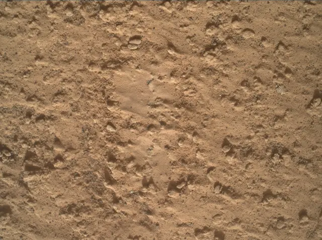 Sol 3578: Mars Hand Lens Imager (MAHLI)