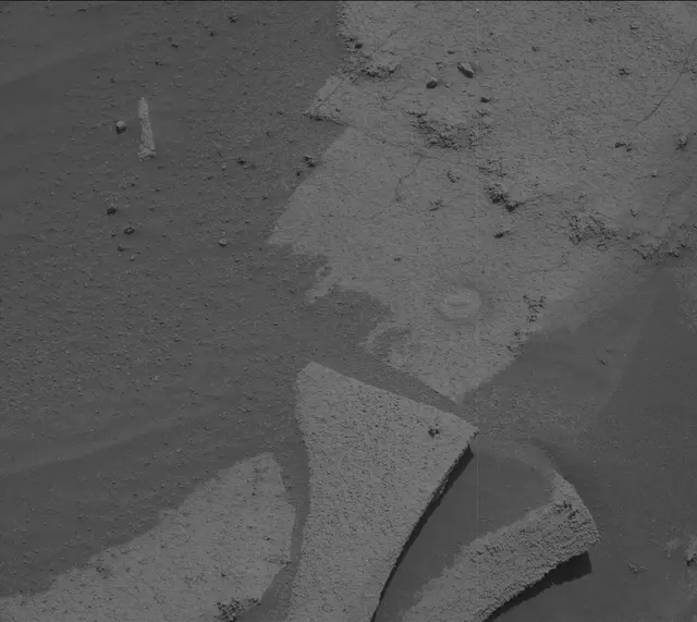 Sol 3579: Mast Camera (Mastcam)