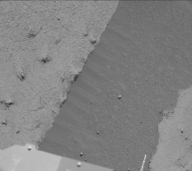 Sol 3579: Mast Camera (Mastcam)