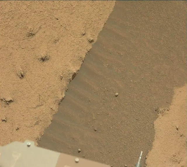 Sol 3579: Mast Camera (Mastcam)