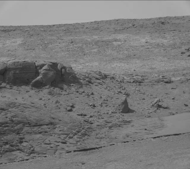 Sol 3579: Mast Camera (Mastcam)