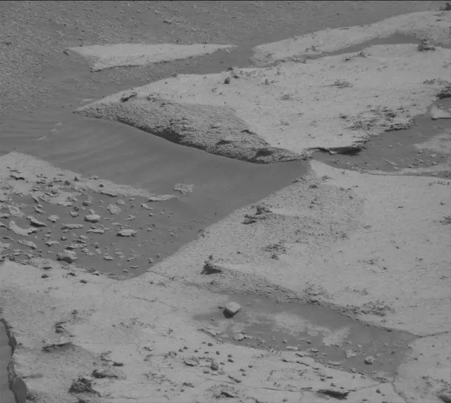Sol 3580: Mast Camera (Mastcam)