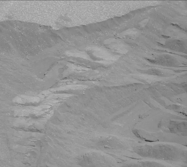 Sol 3582: Mast Camera (Mastcam)
