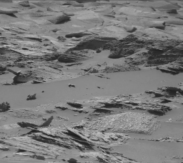Sol 3582: Mast Camera (Mastcam)