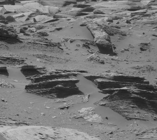 Sol 3582: Mast Camera (Mastcam)