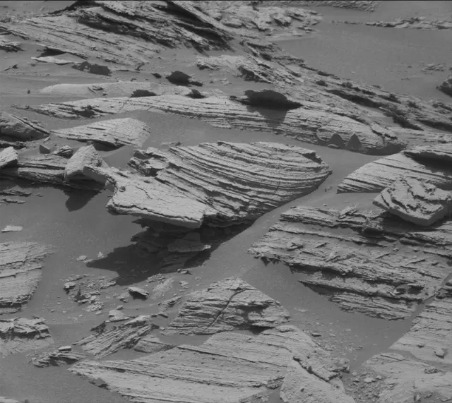 Sol 3582: Mast Camera (Mastcam)