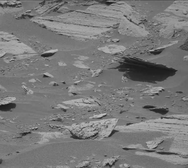 Sol 3582: Mast Camera (Mastcam)