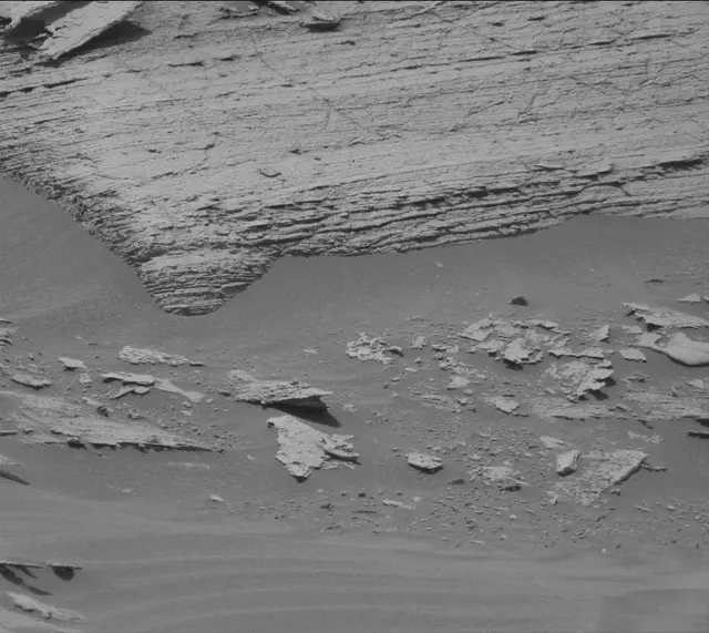 Sol 3582: Mast Camera (Mastcam)