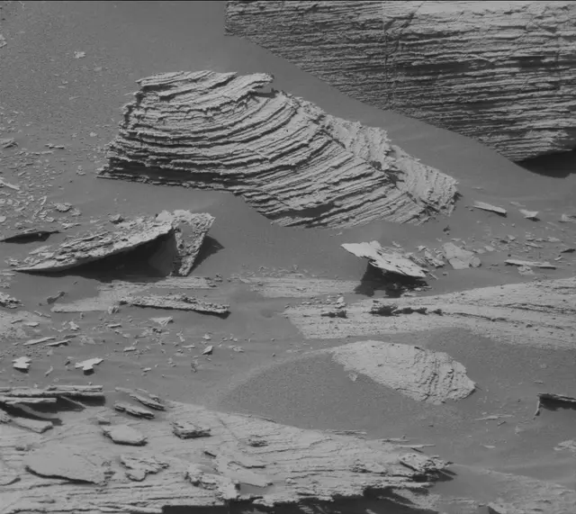 Sol 3582: Mast Camera (Mastcam)