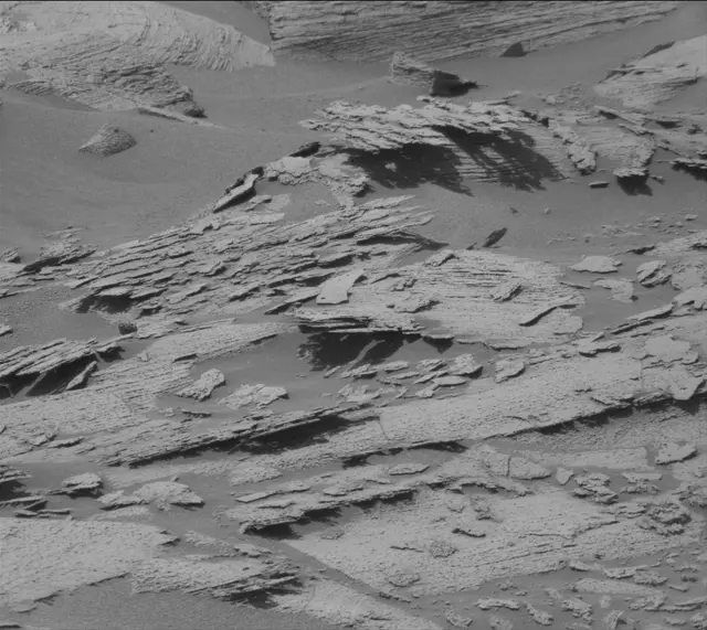 Sol 3582: Mast Camera (Mastcam)