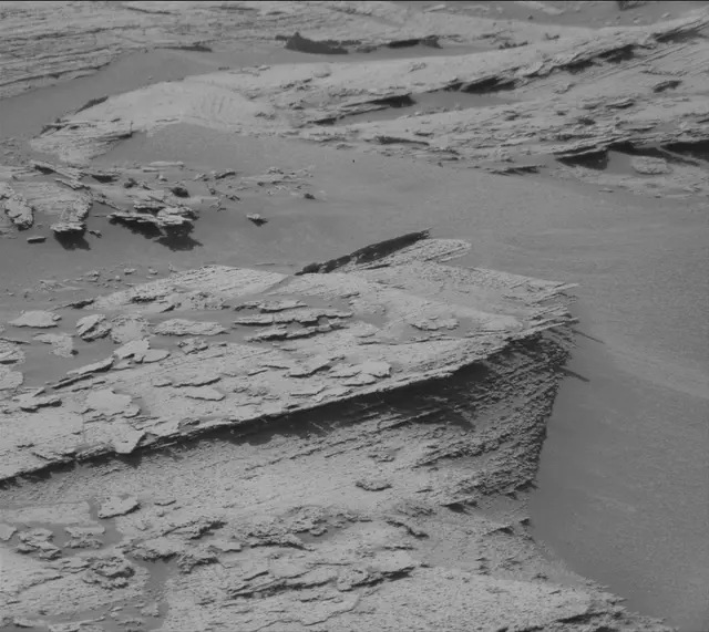Sol 3582: Mast Camera (Mastcam)