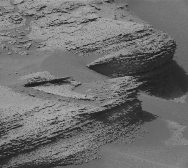 Sol 3582: Mast Camera (Mastcam)