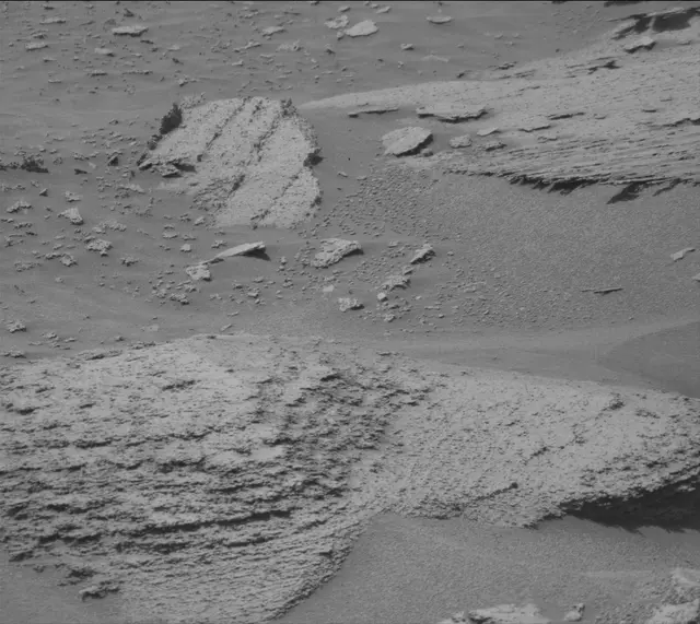 Sol 3582: Mast Camera (Mastcam)
