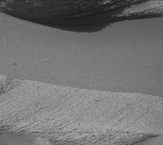 Sol 3582: Mast Camera (Mastcam)