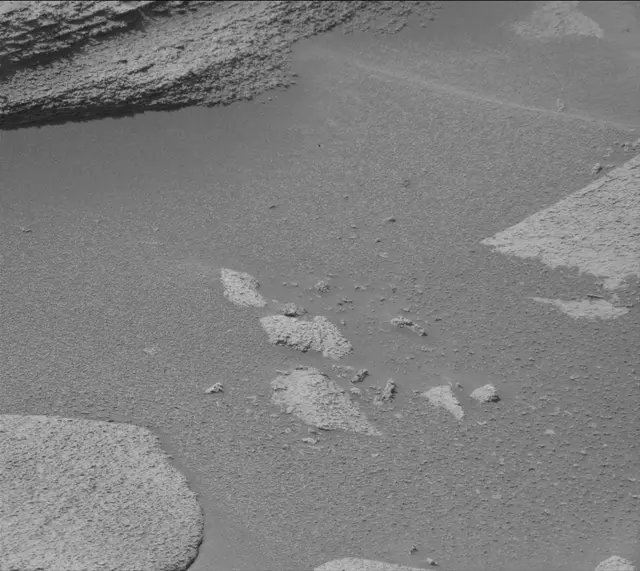 Sol 3582: Mast Camera (Mastcam)