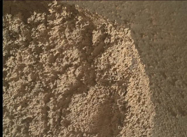 Sol 3583: Mars Hand Lens Imager (MAHLI)