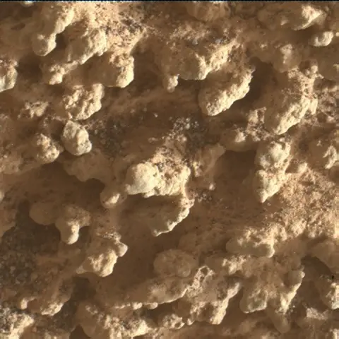 Sol 3583: Mars Hand Lens Imager (MAHLI)