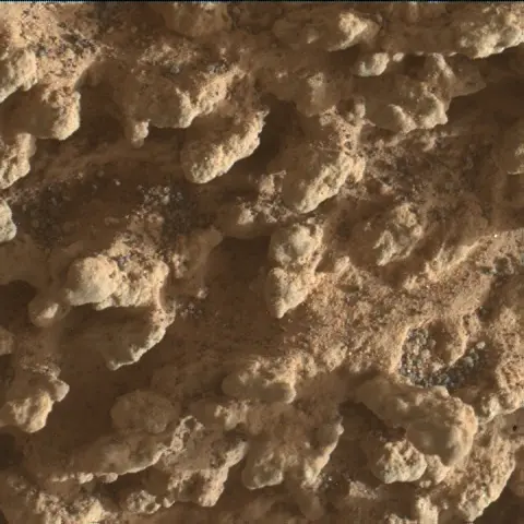 Sol 3583: Mars Hand Lens Imager (MAHLI)